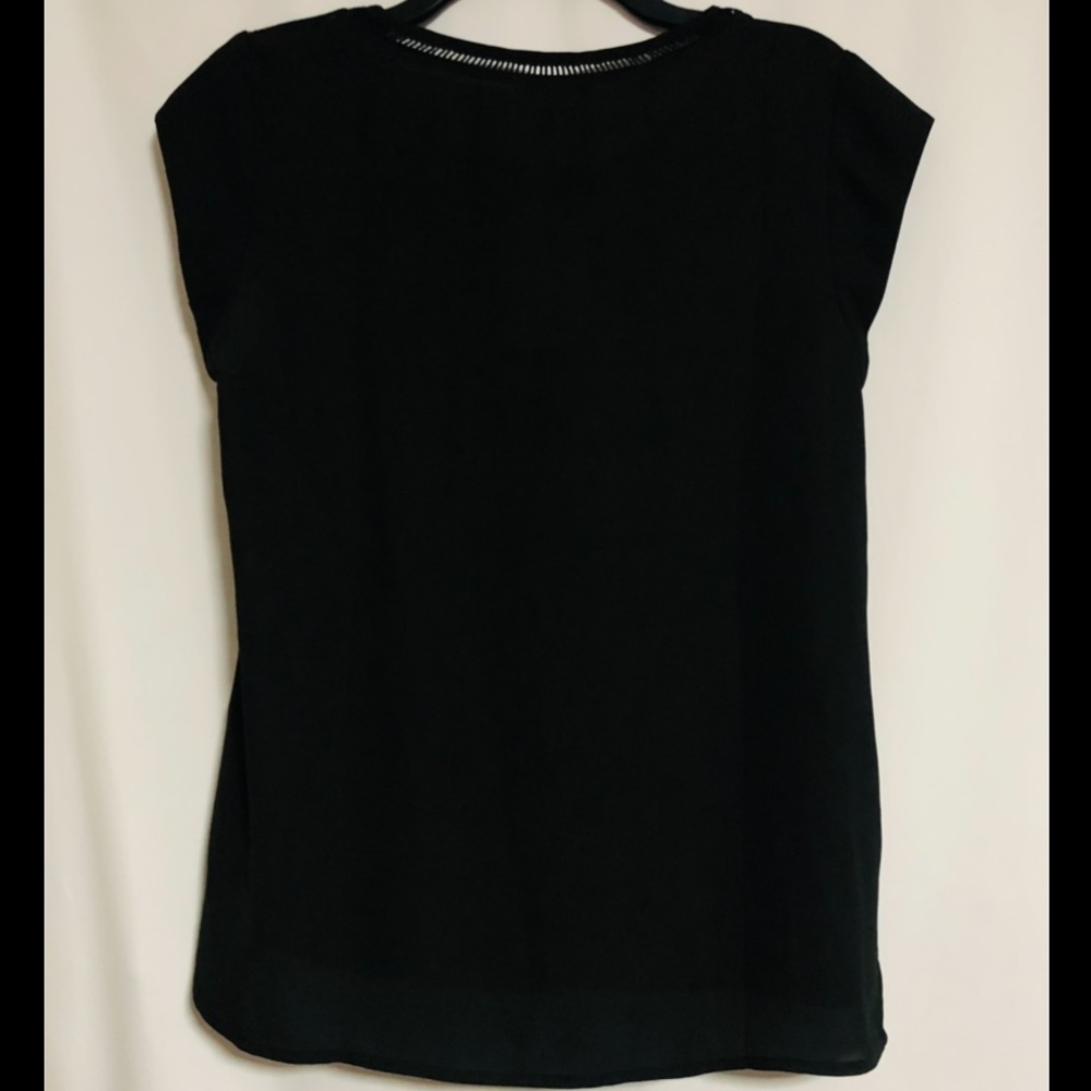 NEW DR2 Ladder Inset Blouse - Picture 2 of 4
